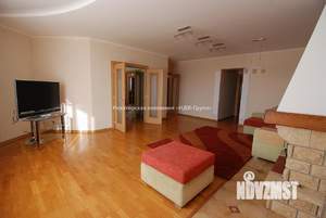 3-к квартира, на длительный срок, 110м2, 4/5 этаж