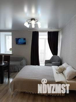 Студия квартира, посуточно, 33м2, 3/9 этаж