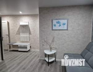 2-к квартира, посуточно, 50м2, 1/1 этаж