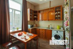 1-к квартира, посуточно, 40м2, 2/4 этаж