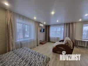 Студия квартира, посуточно, 32м2, 3/5 этаж