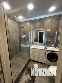 Студия квартира, посуточно, 35м2, 5/25 этаж