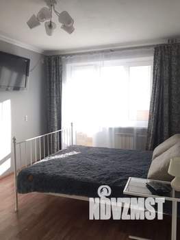 1-к квартира, посуточно, 35м2, 2/10 этаж