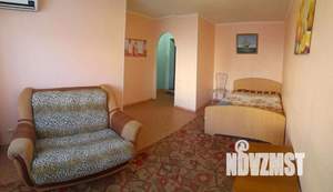 1-к квартира, посуточно, 32м2, 1/1 этаж