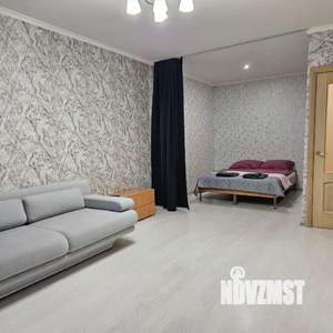 1-к квартира, посуточно, 35м2, 1/1 этаж