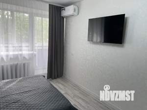 1-к квартира, посуточно, 32м2, 3/5 этаж