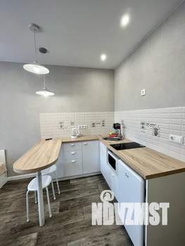 Студия квартира, посуточно, 28м2, 4/9 этаж