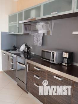 1-к квартира, посуточно, 51м2, 1/1 этаж