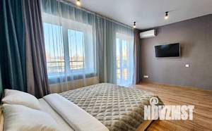 Студия квартира, посуточно, 40м2, 3/10 этаж