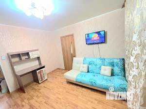 3-к квартира, посуточно, 50м2, 2/7 этаж