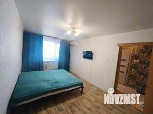 1-к квартира, посуточно, 38м2, 7/10 этаж