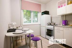 1-к квартира, посуточно, 44м2, 1/1 этаж