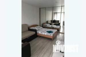 1-к квартира, посуточно, 35м2, 4/5 этаж