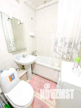 Студия квартира, посуточно, 35м2, 3/5 этаж