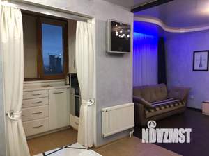 Студия квартира, посуточно, 36м2, 6/20 этаж