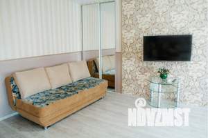 2-к квартира, посуточно, 45м2, 4/5 этаж