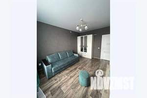 1-к квартира, посуточно, 40м2, 6/25 этаж