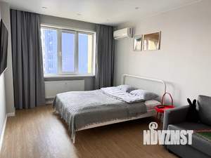 1-к квартира, посуточно, 40м2, 15/16 этаж