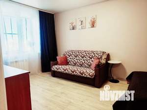 1-к квартира, посуточно, 35м2, 6/9 этаж