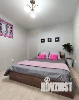 1-к квартира, посуточно, 36м2, 5/5 этаж