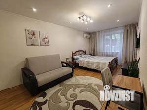 1-к квартира, посуточно, 35м2, 1/9 этаж