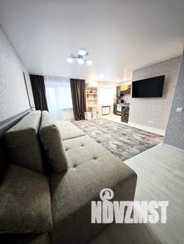 1-к квартира, посуточно, 33м2, 5/5 этаж