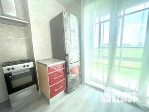 Студия квартира, посуточно, 35м2, 12/19 этаж