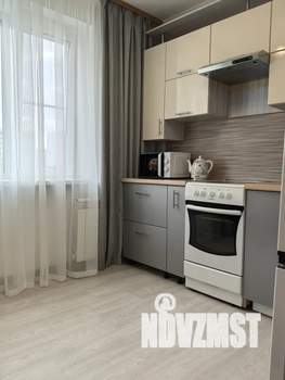 1-к квартира, посуточно, 33м2, 6/10 этаж