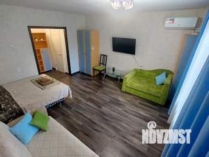 1-к квартира, посуточно, 37м2, 1/9 этаж