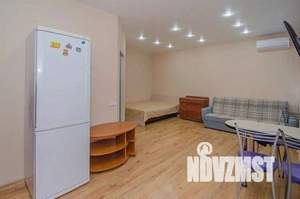 1-к квартира, посуточно, 43м2, 1/1 этаж