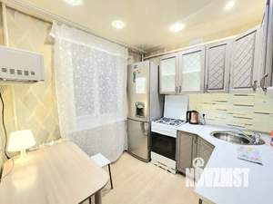 2-к квартира, посуточно, 40м2, 1/5 этаж