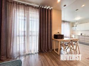 Студия квартира, посуточно, 35м2, 10/19 этаж