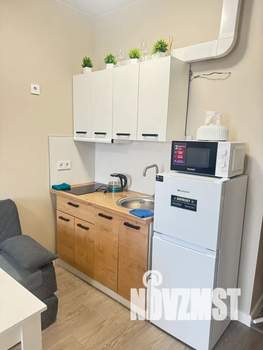 Студия квартира, посуточно, 28м2, 5/7 этаж