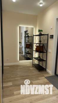 1-к квартира, посуточно, 40м2, 1/25 этаж