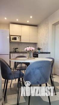 2-к квартира, посуточно, 34м2, 4/5 этаж