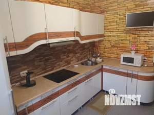 1-к квартира, посуточно, 33м2, 3/3 этаж