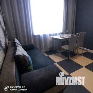 1-к квартира, посуточно, 41м2, 18/18 этаж