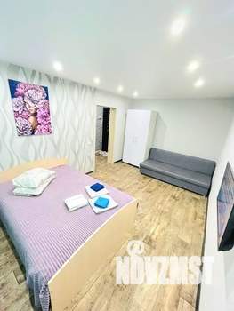 1-к квартира, посуточно, 33м2, 1/13 этаж