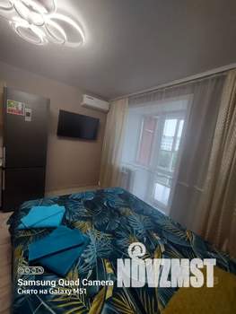 Студия квартира, посуточно, 20м2, 5/10 этаж