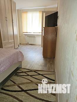 2-к квартира, посуточно, 42м2, 1/1 этаж