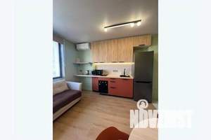 1-к квартира, посуточно, 45м2, 18/25 этаж