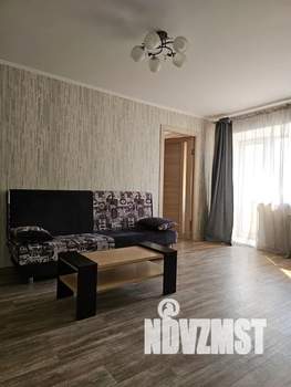 2-к квартира, посуточно, 42м2, 3/5 этаж