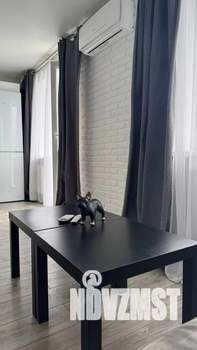 1-к квартира, посуточно, 56м2, 7/10 этаж