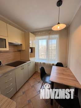 2-к квартира, посуточно, 60м2, 4/14 этаж