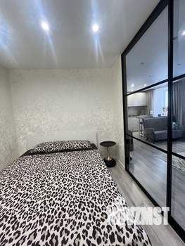 Студия квартира, посуточно, 33м2, 2/5 этаж