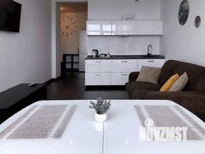 1-к квартира, посуточно, 50м2, 1/1 этаж