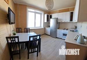 1-к квартира, посуточно, 33м2, 9/10 этаж