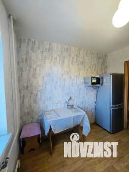 1-к квартира, посуточно, 40м2, 4/10 этаж