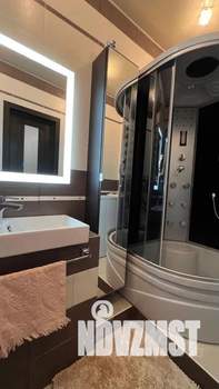 1-к квартира, посуточно, 42м2, 17/24 этаж