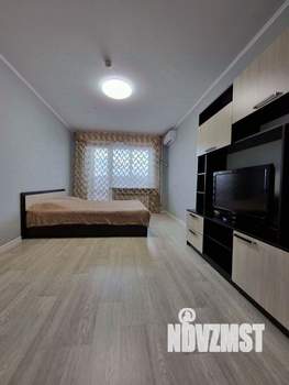 1-к квартира, посуточно, 40м2, 4/10 этаж